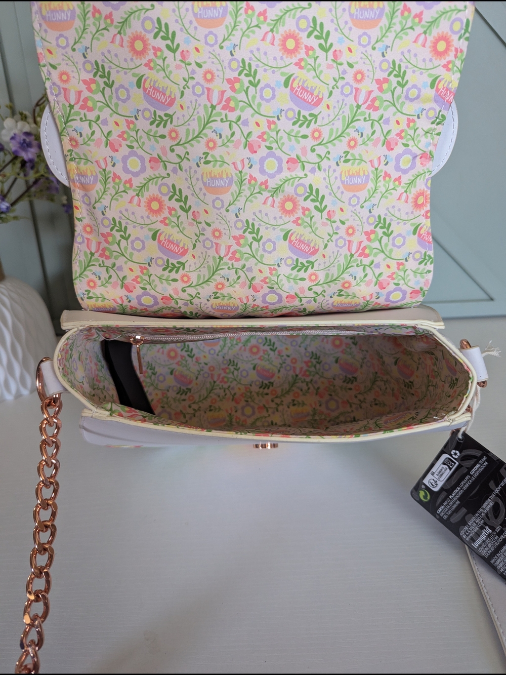 Loungefly Disney Winnie the Pooh Cosplay Folk Floral Crossbody. - Picture 7 of 8